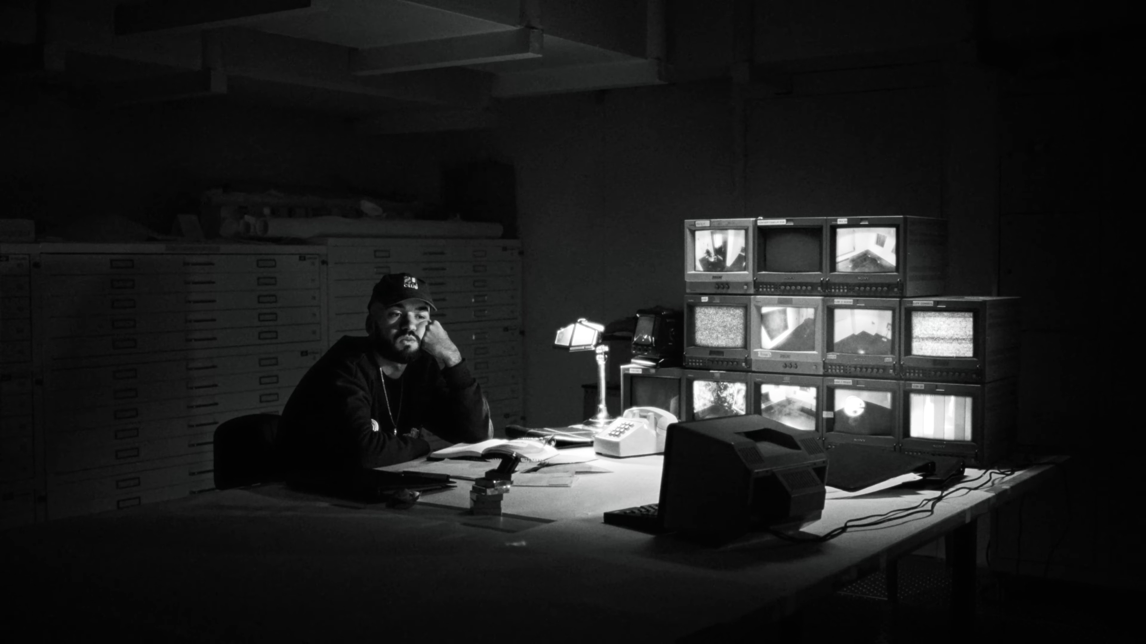 Le Musée Imaginaire (2025) —  shot,  lighting