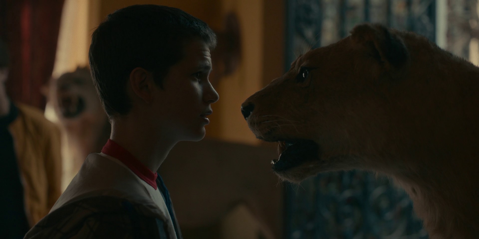 Bus Stop (2021) —  shot,  lighting