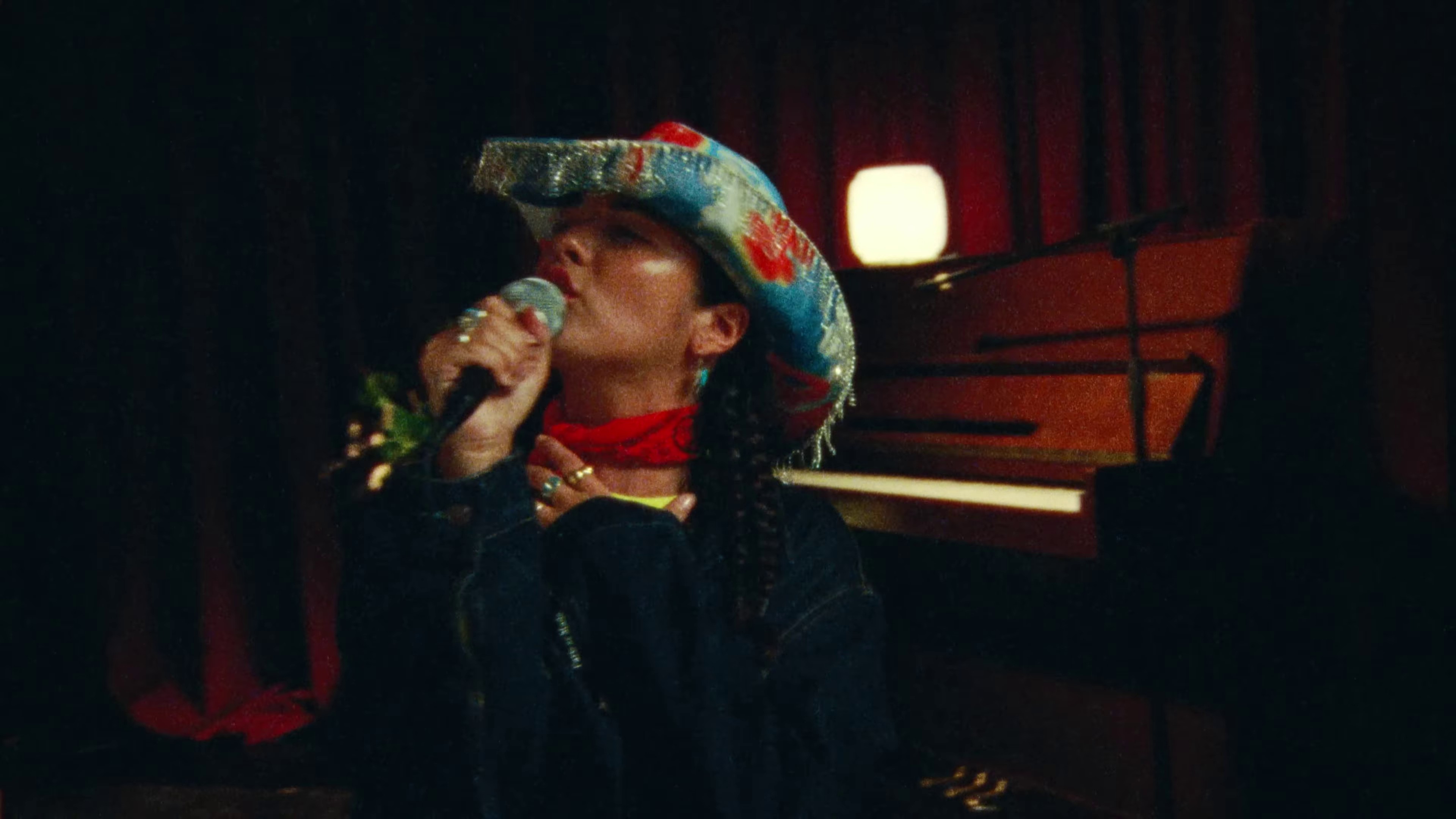 Phénomène (2023) —  shot,  lighting