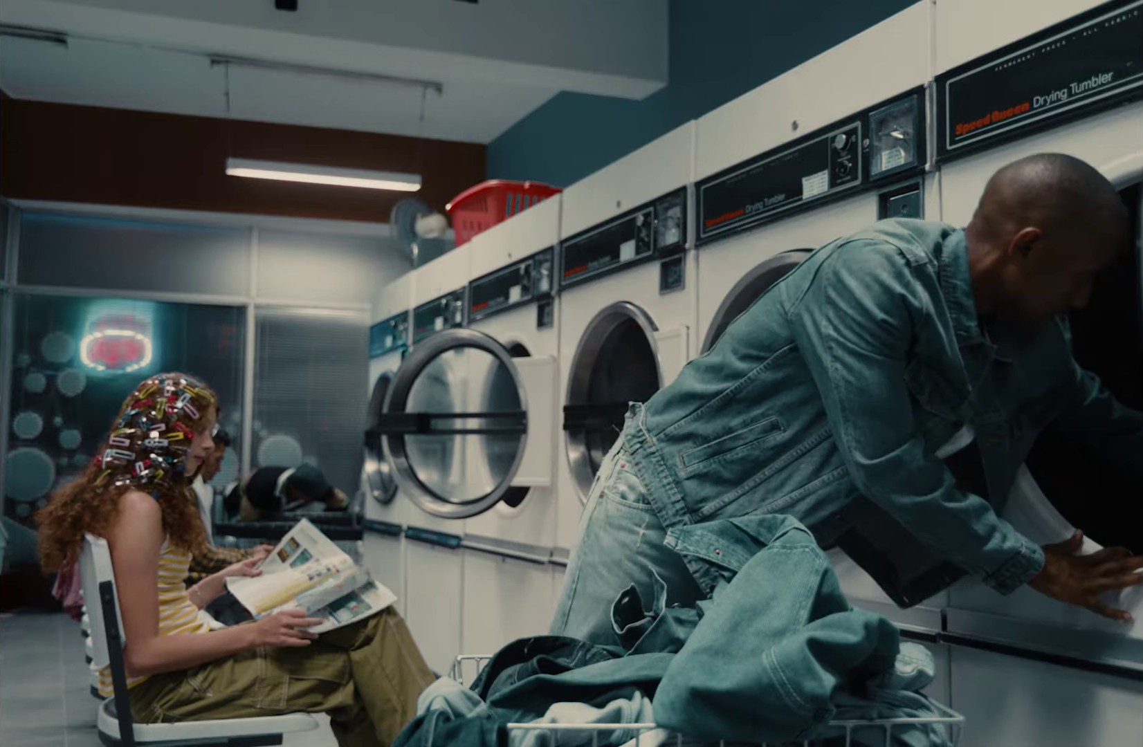 Vinted: Too Many, Men (2024) —  shot,  lighting