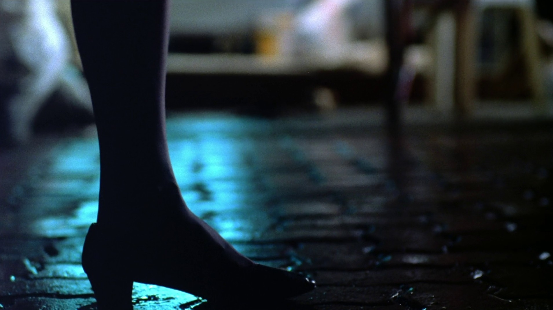 Chungking Express (1996) —  shot,  lighting