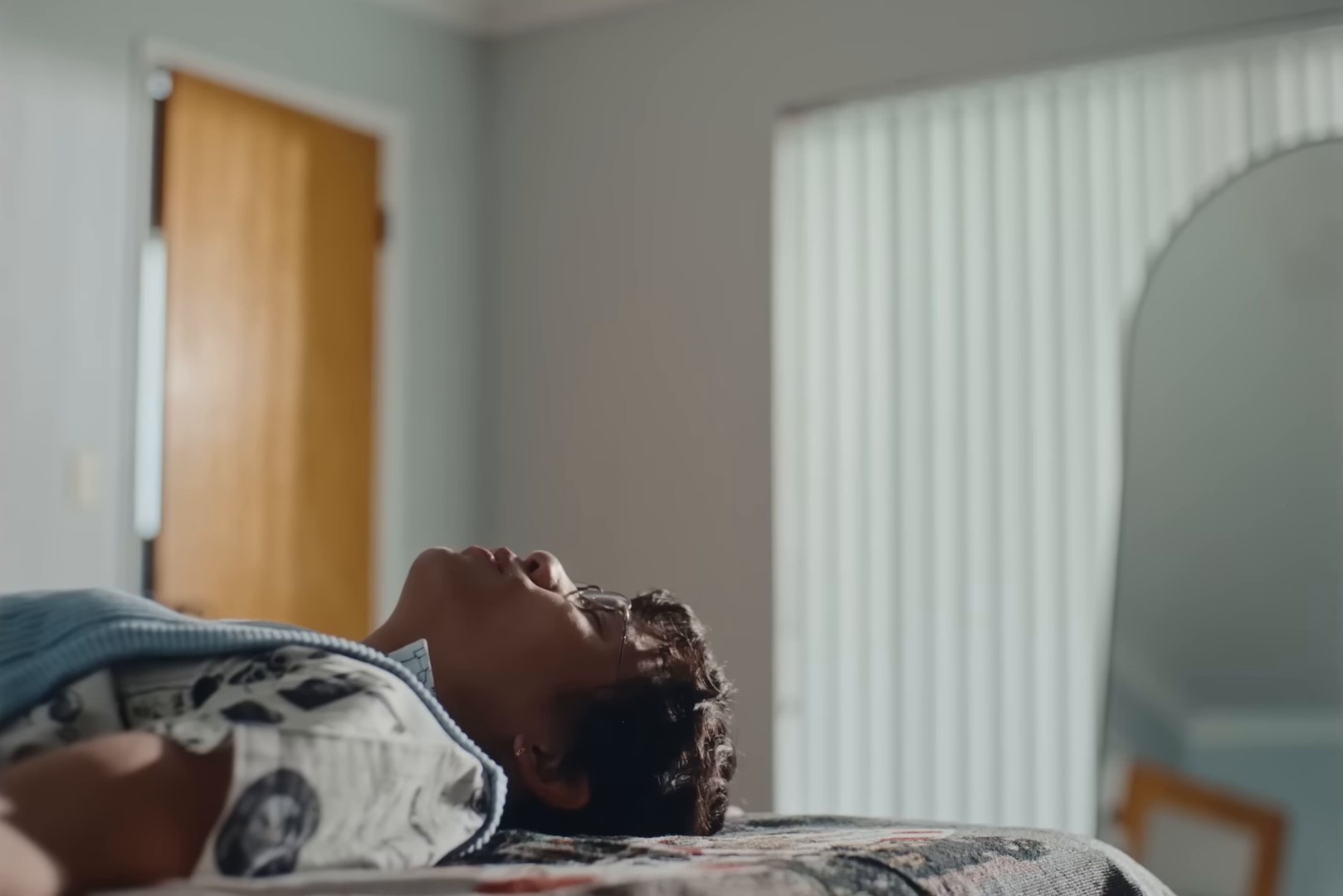 Fuzzy Feeling (2024) —  shot,  lighting