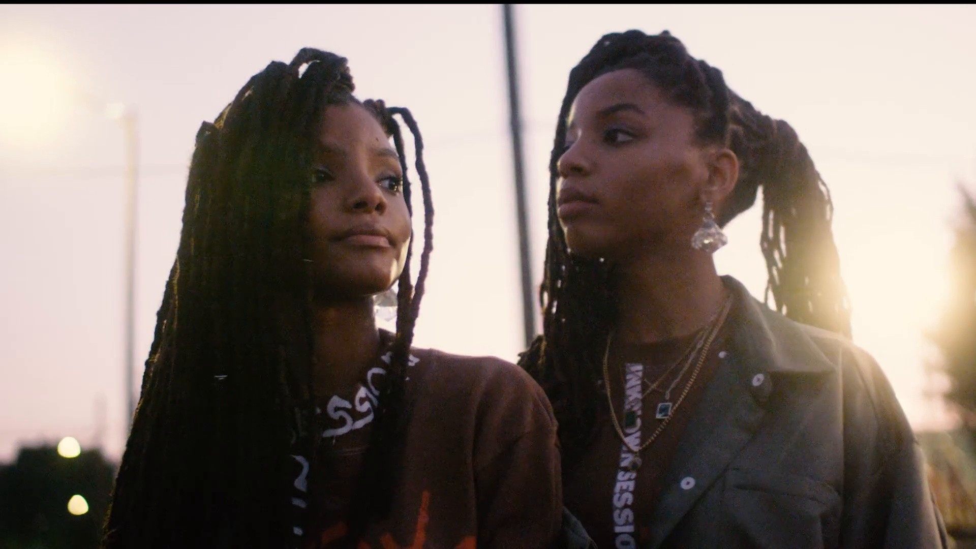 Chloe x Halle x Wonderland (2018) —  shot,  lighting