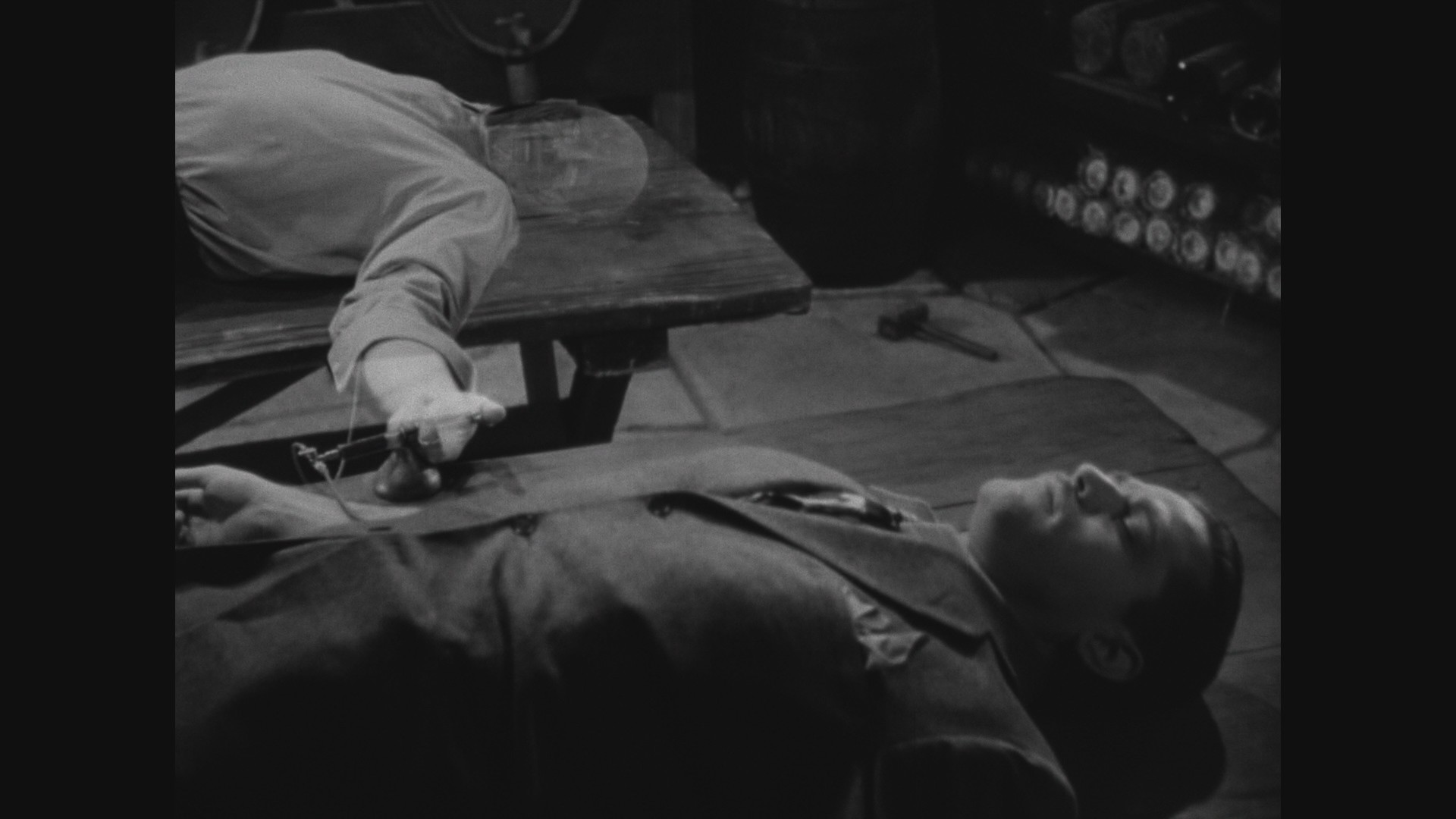 The Invisible Man's Revenge (1944) —  shot,  lighting