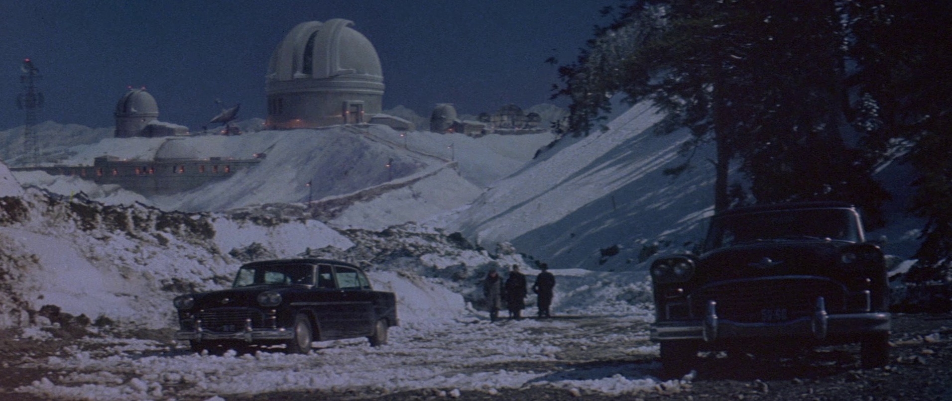 Meteor (1979) —  shot,  lighting