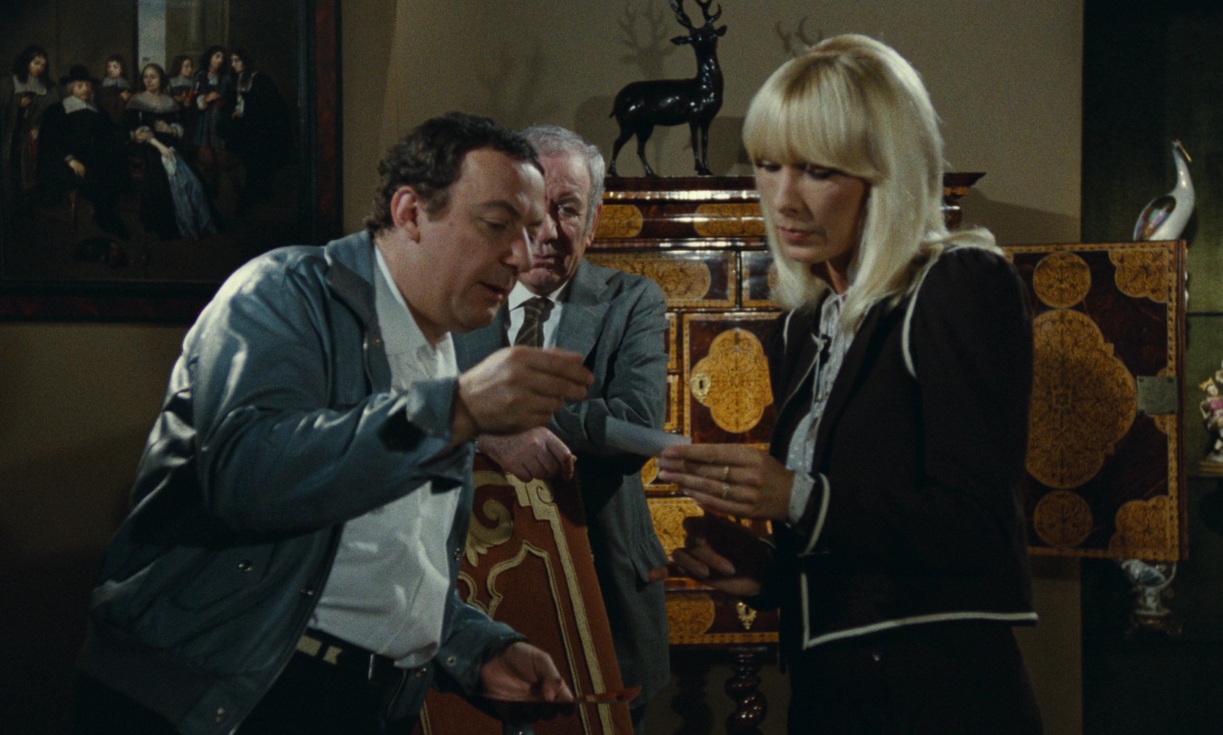 Inspecteur la Bavure (1980) —  shot,  lighting