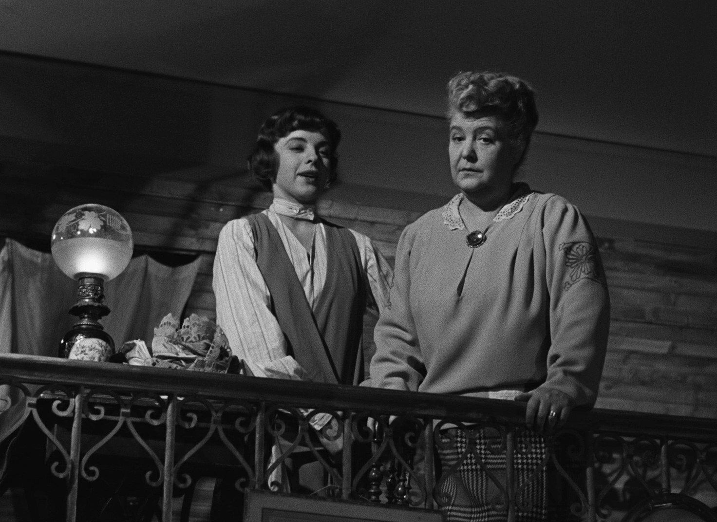 Lady Paname (1950) —  shot,  lighting