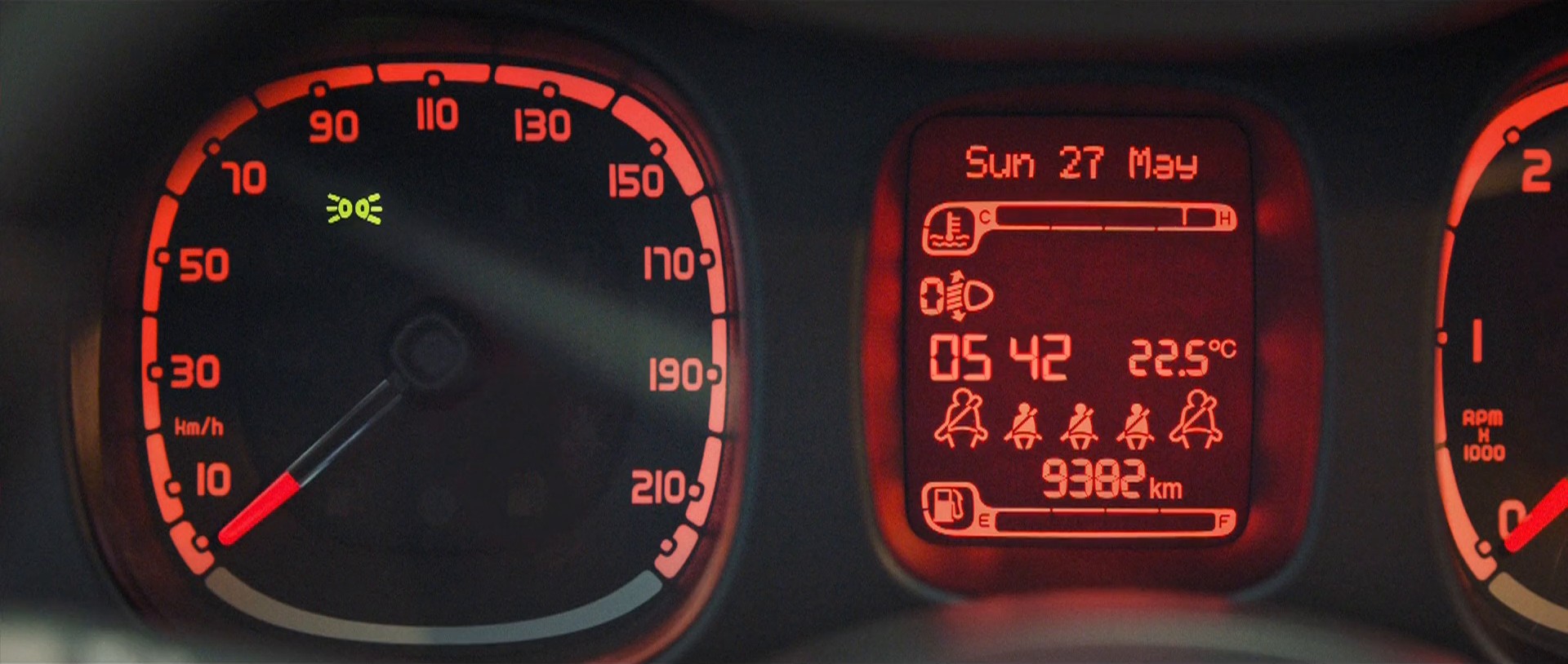 Fiat Panda “Murphy’s Law” UK Broadcast version (2018) —  shot,  lighting