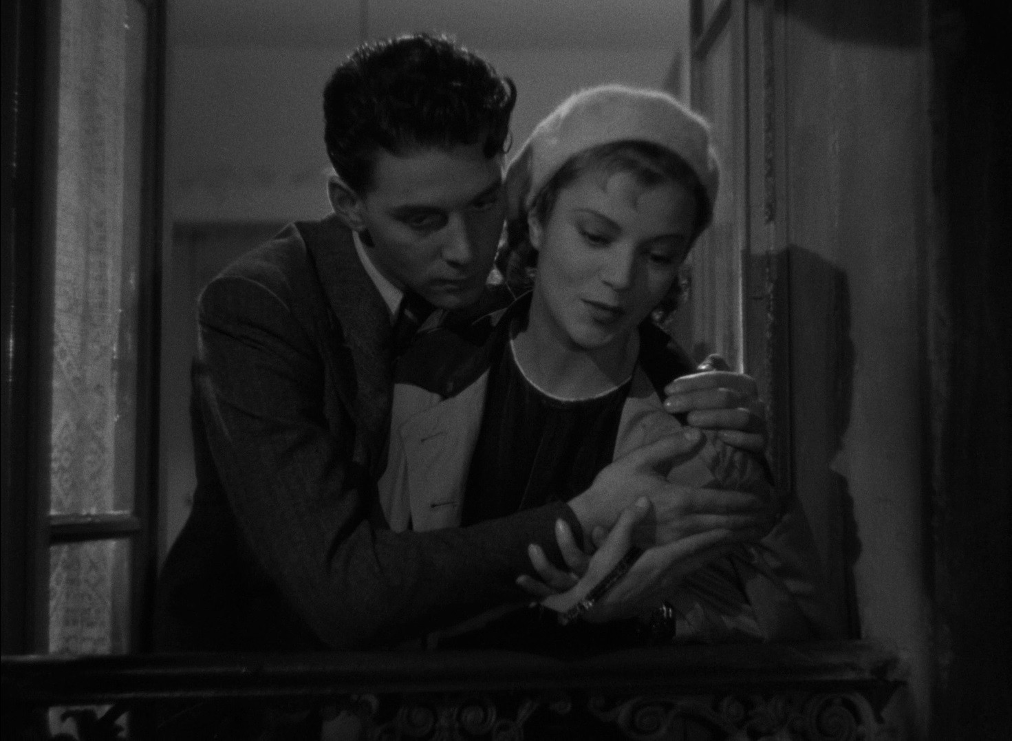 Hôtel du Nord (1938) —  shot,  lighting