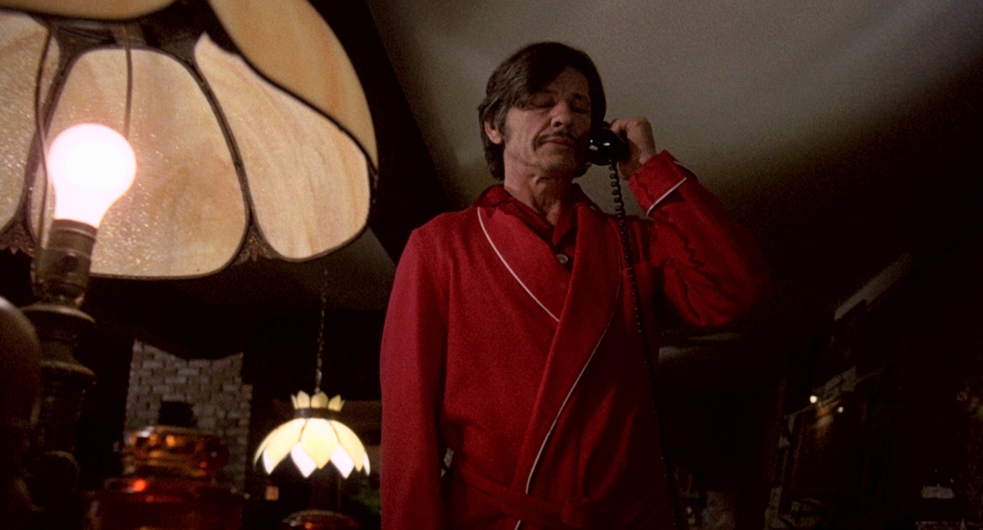 The Mechanic (1972) —  shot,  lighting