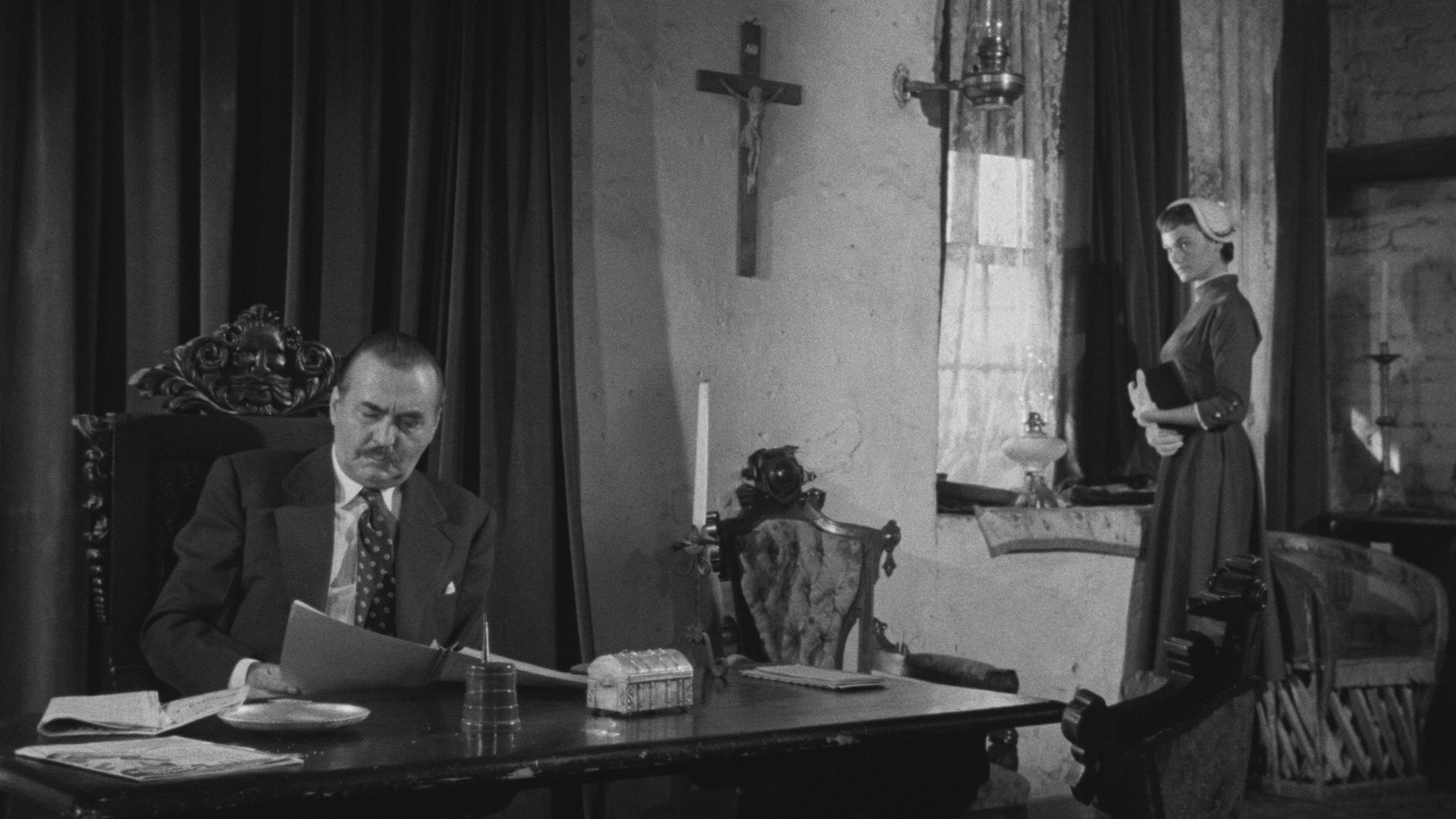 The Cyclops (1957) —  shot,  lighting