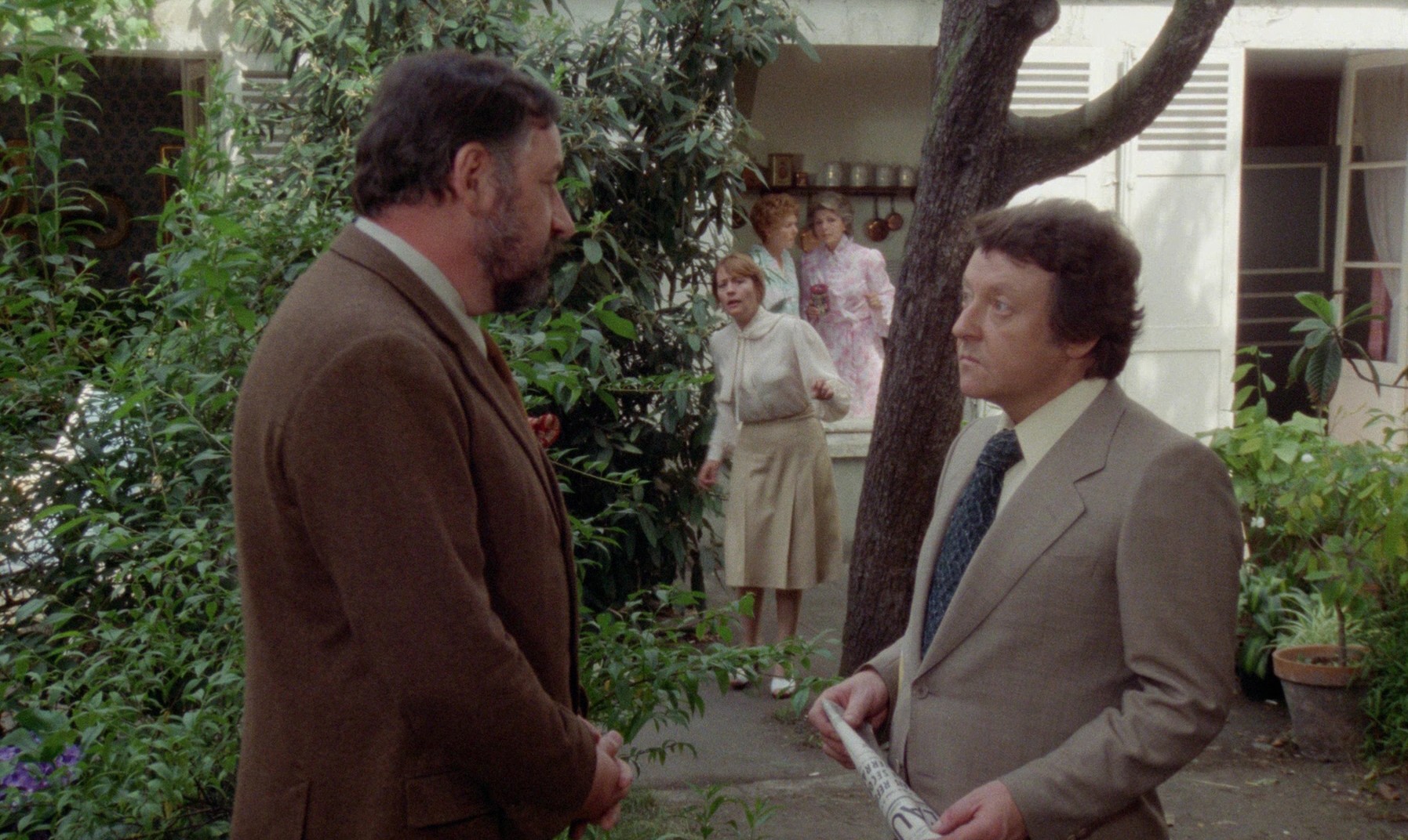 Dear Inspector (1977) —  shot,  lighting