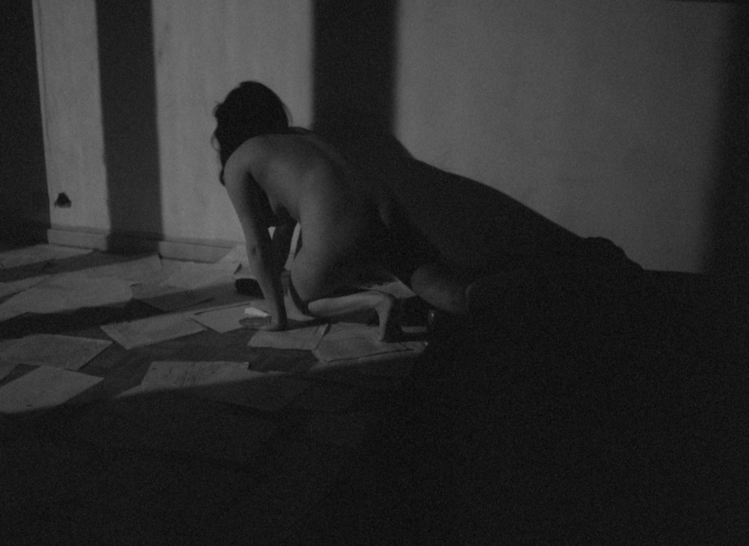 I, You, He, She (1984) —  shot,  lighting