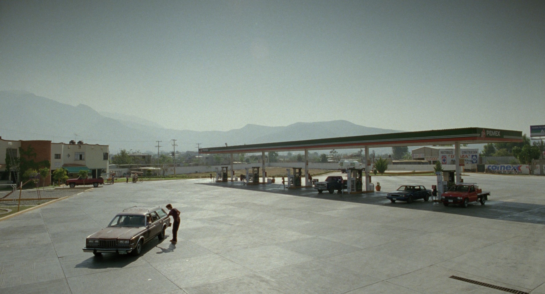 Y Tu Mamá También (2001) —  shot,  lighting