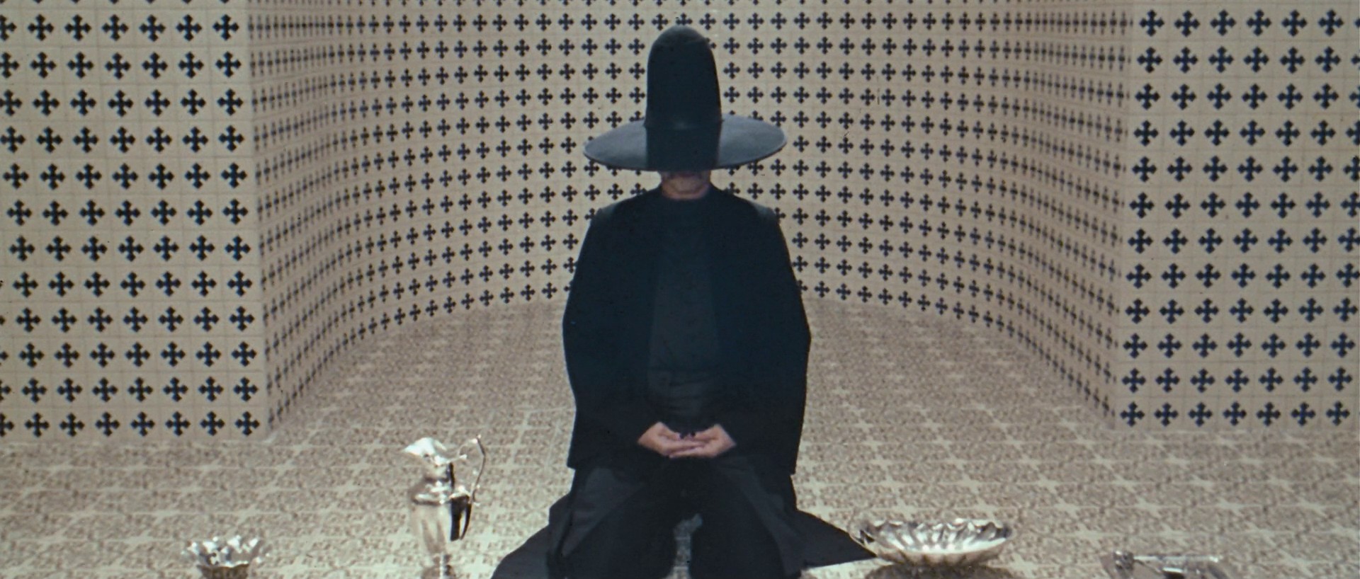The Holy Mountain (1973) —  shot,  lighting