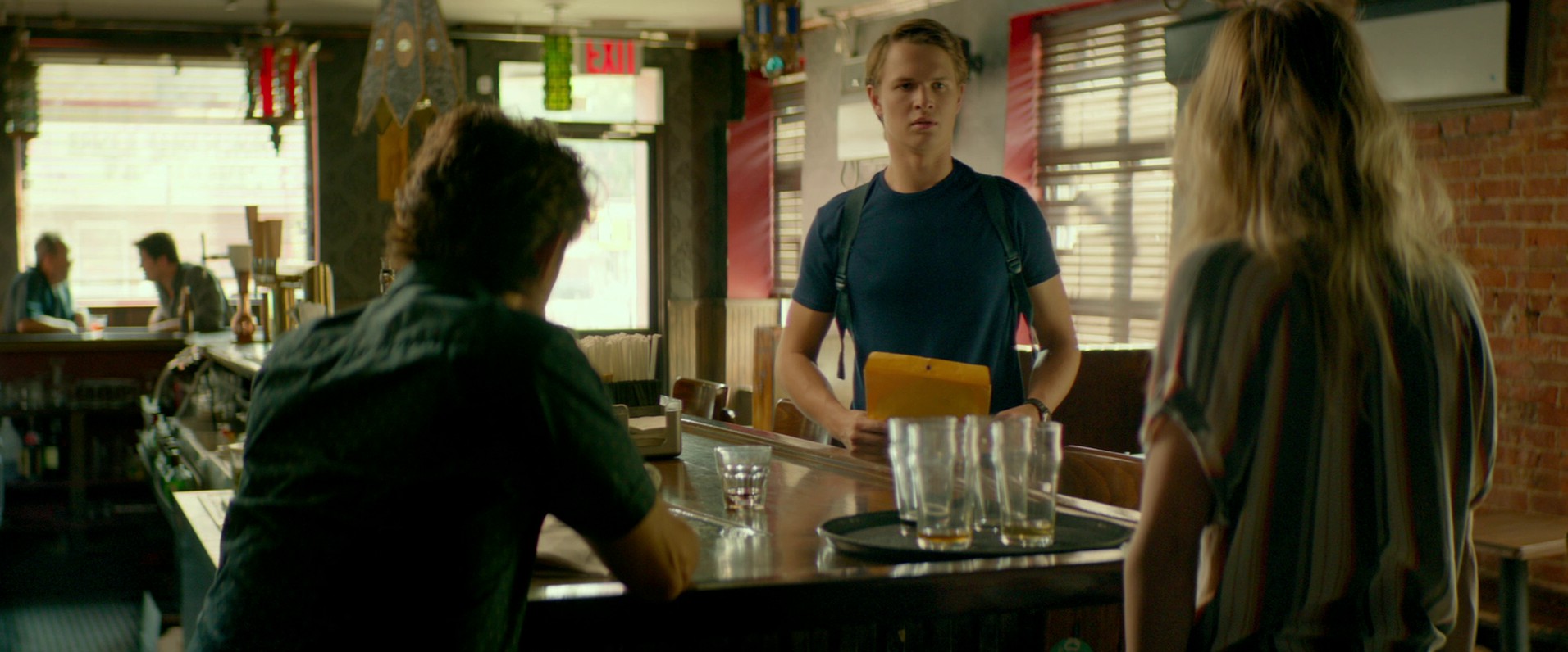 Jonathan (2018) —  shot,  lighting