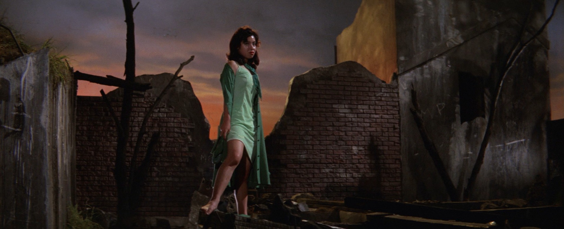 Gate of Flesh (1964) —  shot,  lighting
