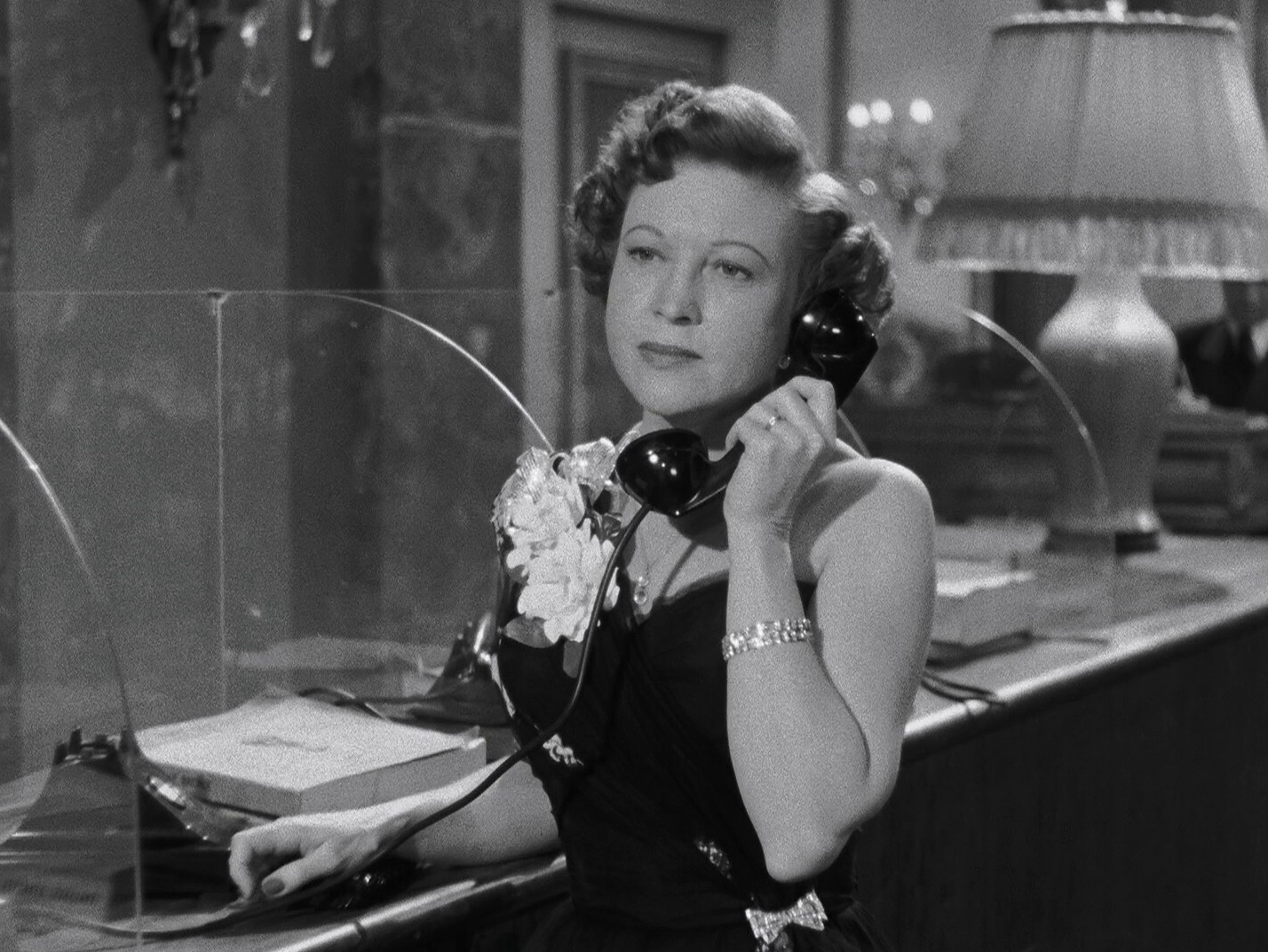 Don't Bother to Knock (1952) —  shot,  lighting