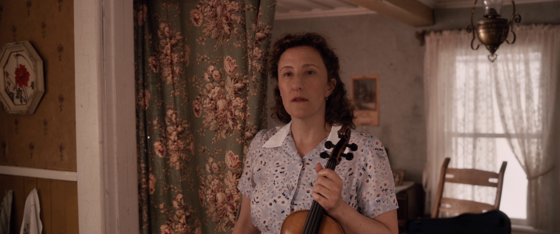 Aline (2020) —  shot,  lighting