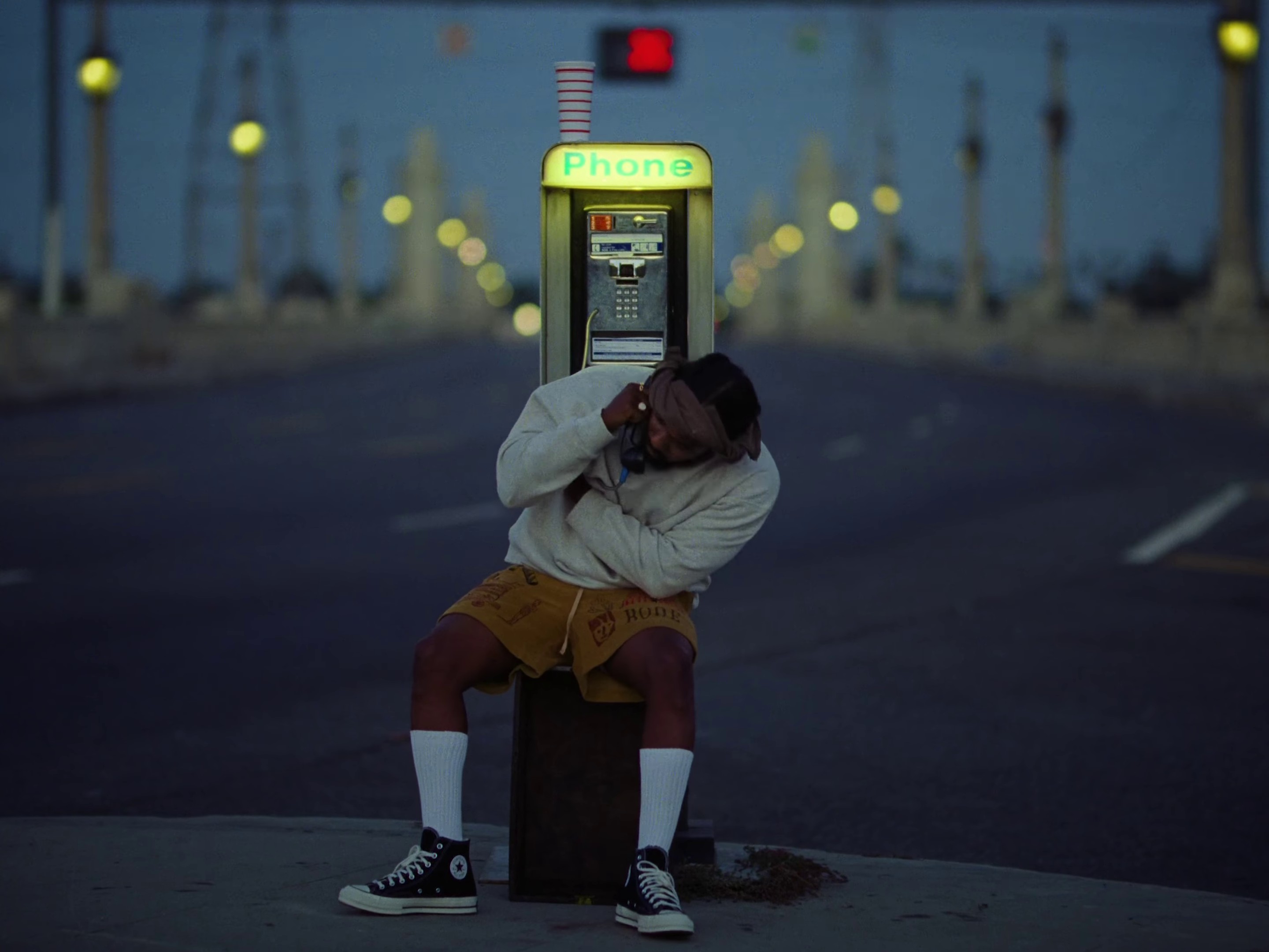 N95 (2022) —  shot,  lighting