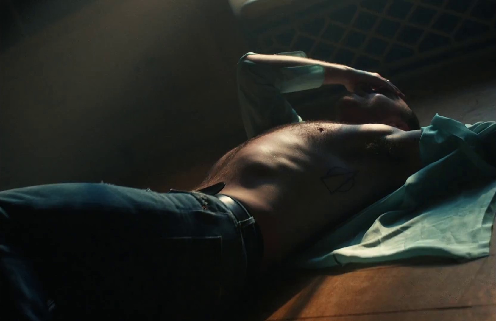 Diamonds (2020) —  shot,  lighting