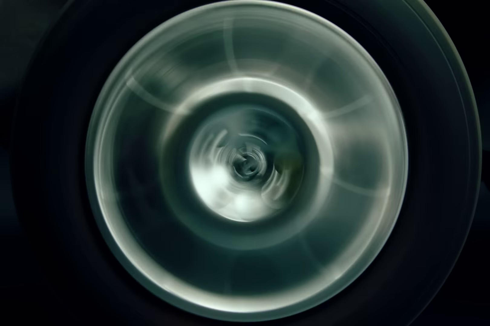 LOVE'n'TENDRESSE (2023) —  shot,  lighting