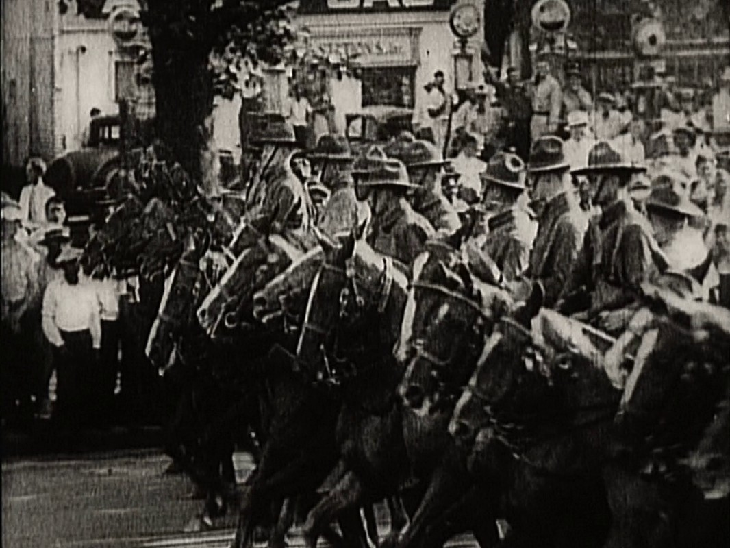 Amsterdam (2022) —  shot,  lighting