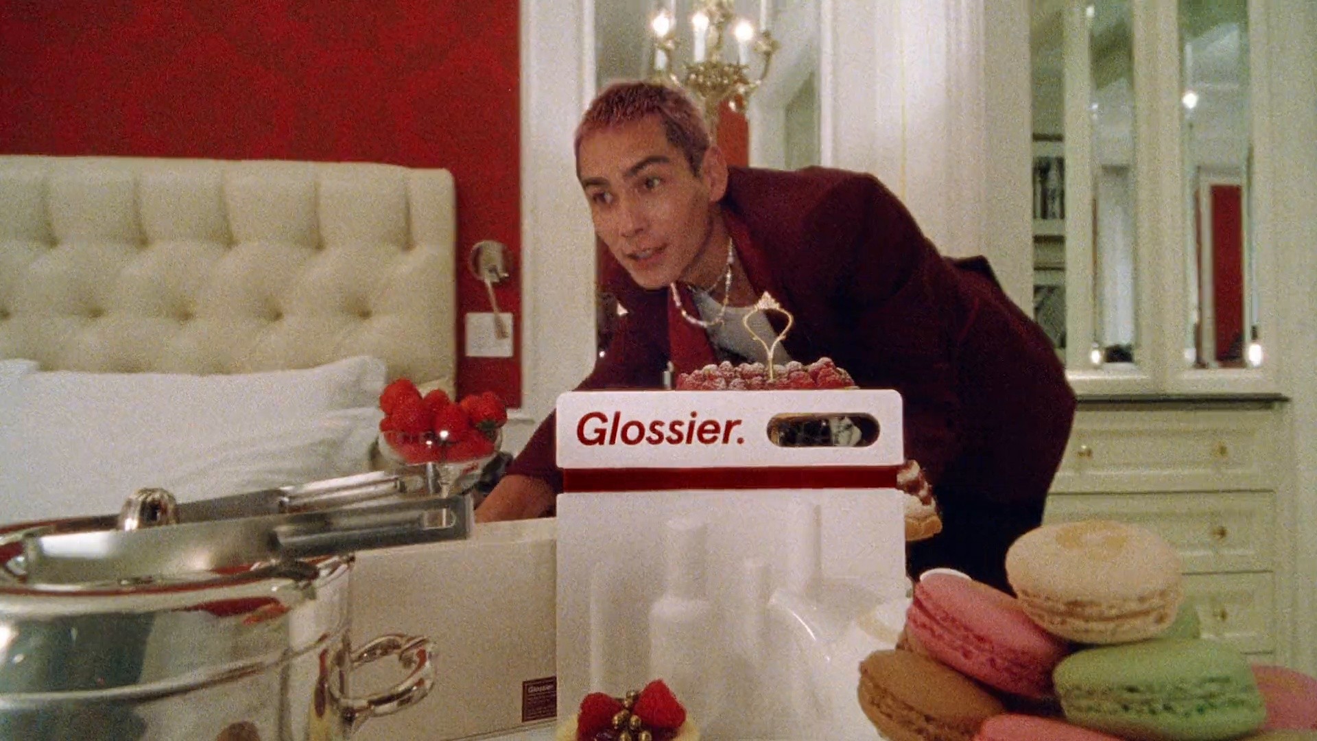 Glossier Holiday 2021 (2021) —  shot,  lighting