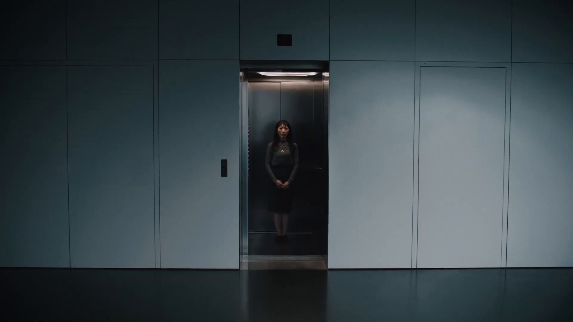 HP - The Wrong Kind of Busy (2024) —  shot,  lighting