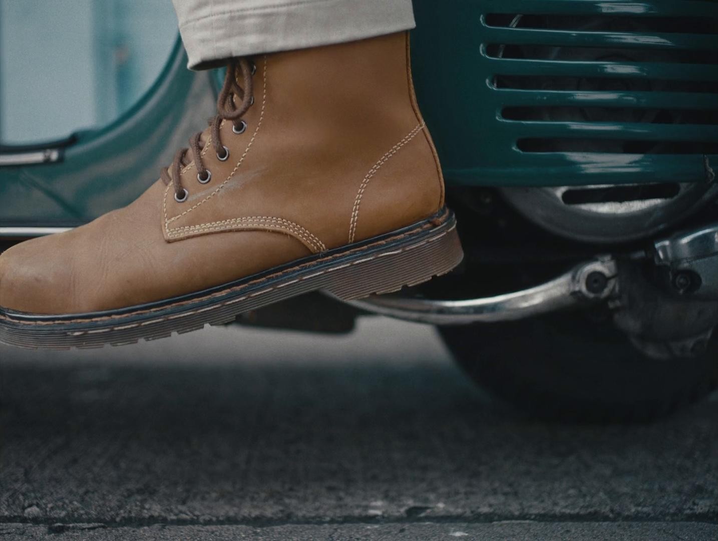 Wok Tok (2024) —  shot,  lighting