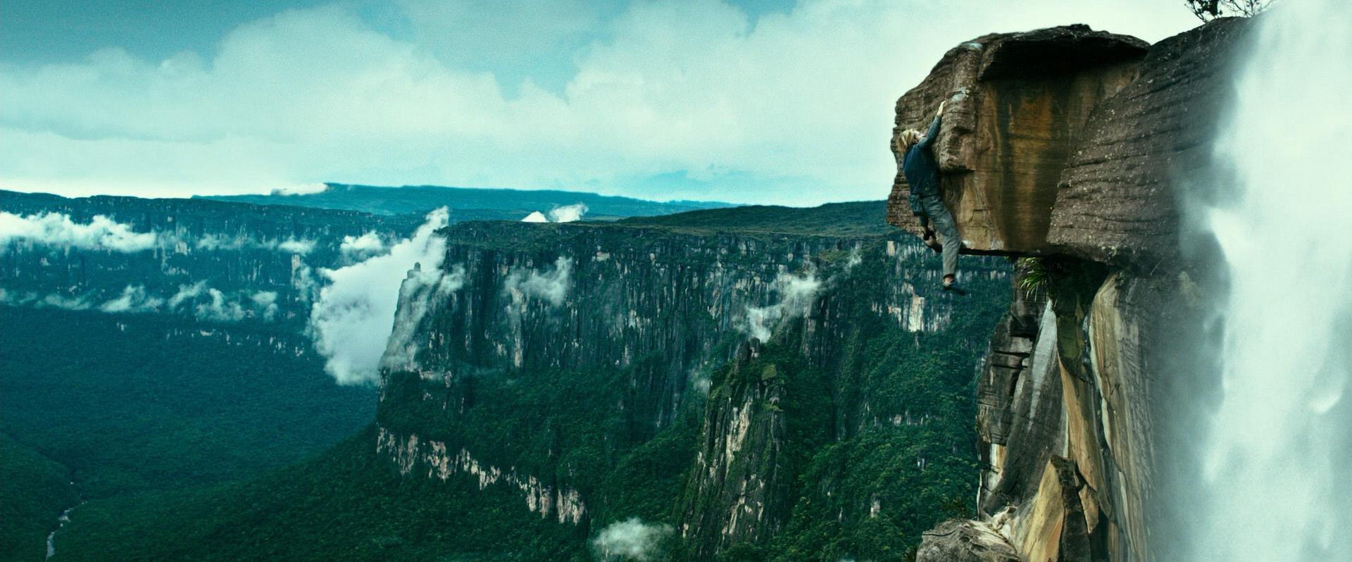 Point Break (2015) —  shot,  lighting