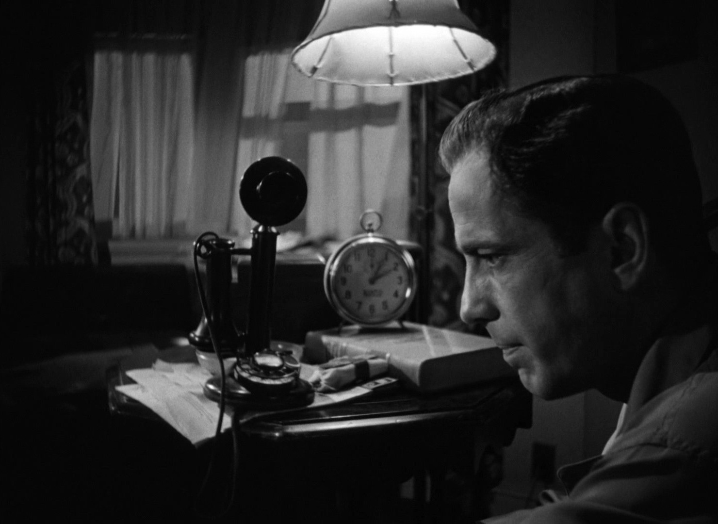 The Maltese Falcon (1941) —  shot,  lighting