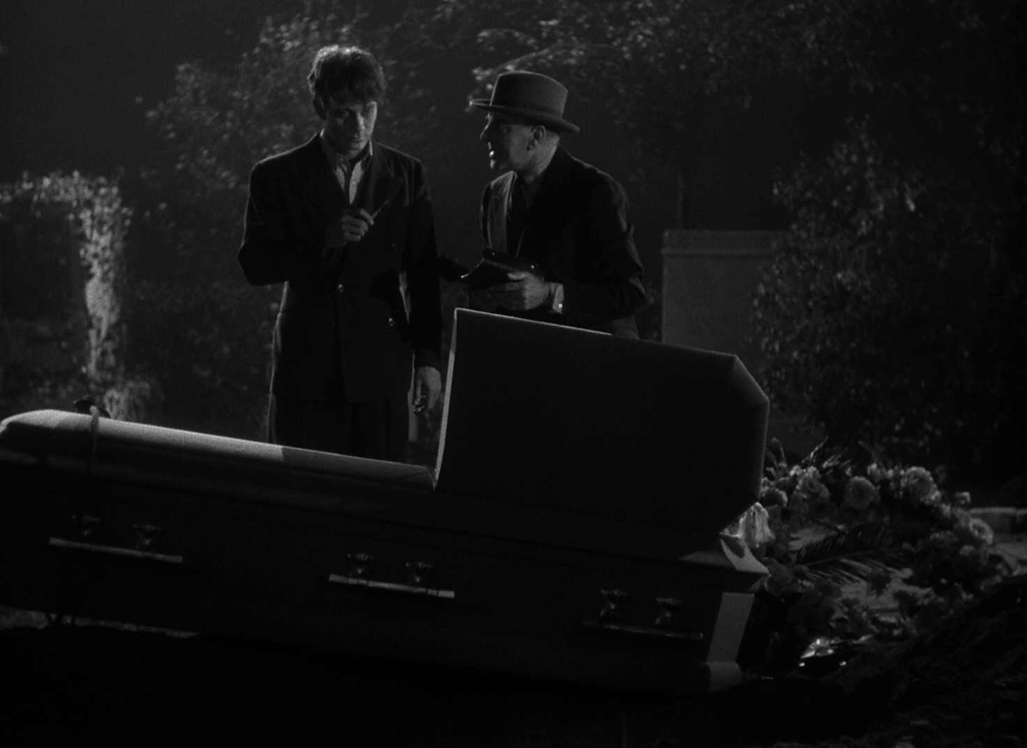 The Mad Ghoul (1943) —  shot,  lighting