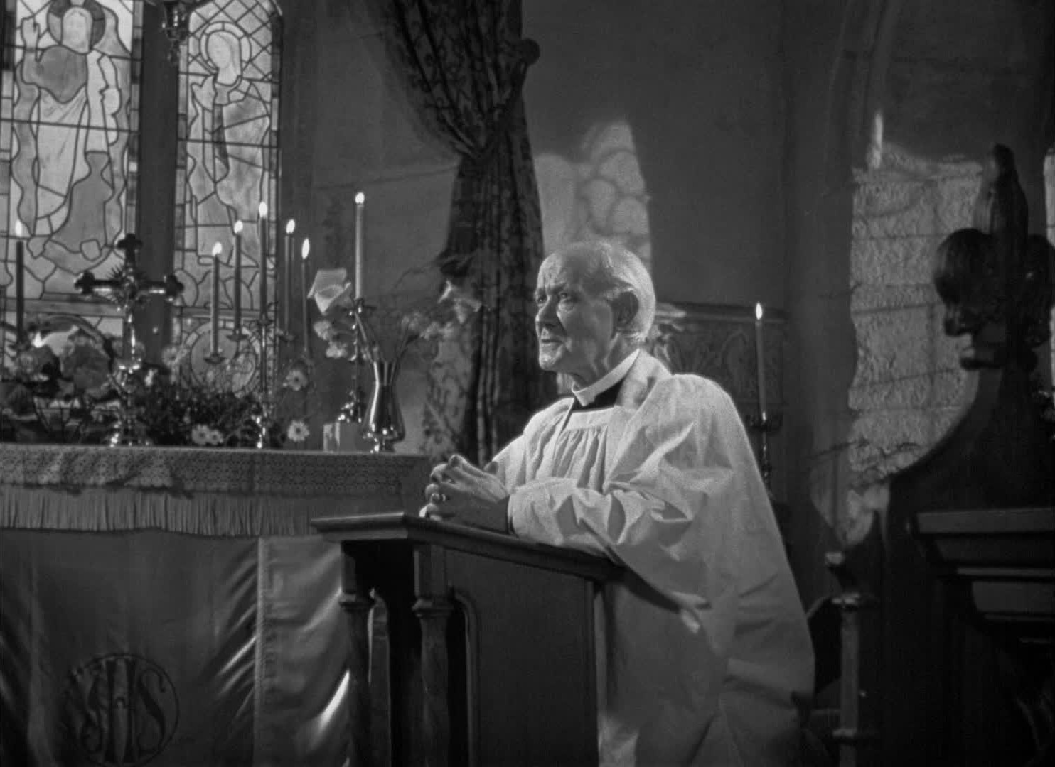 48 Hours (1942) —  shot,  lighting