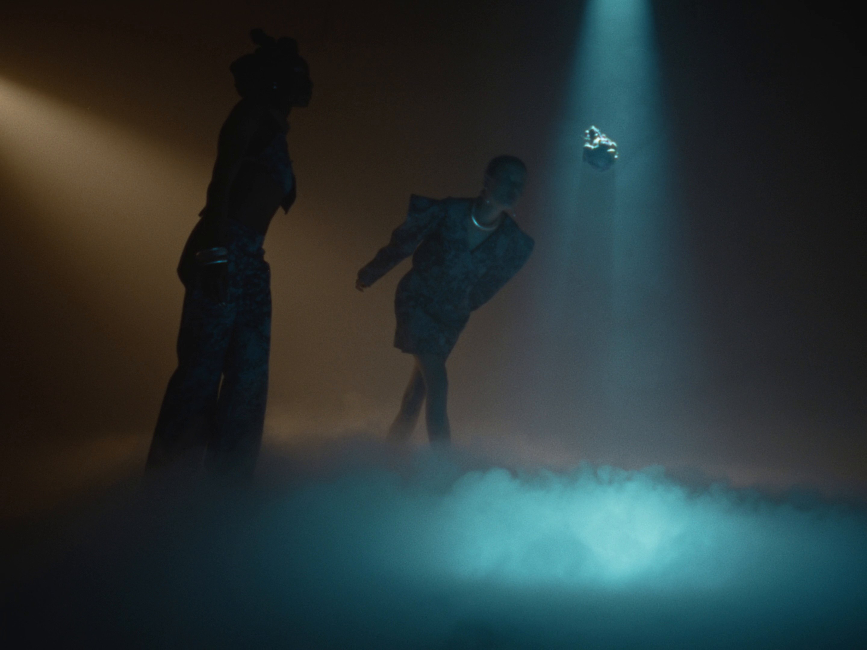 JØNAS - Inside the Moon (2024) —  shot,  lighting