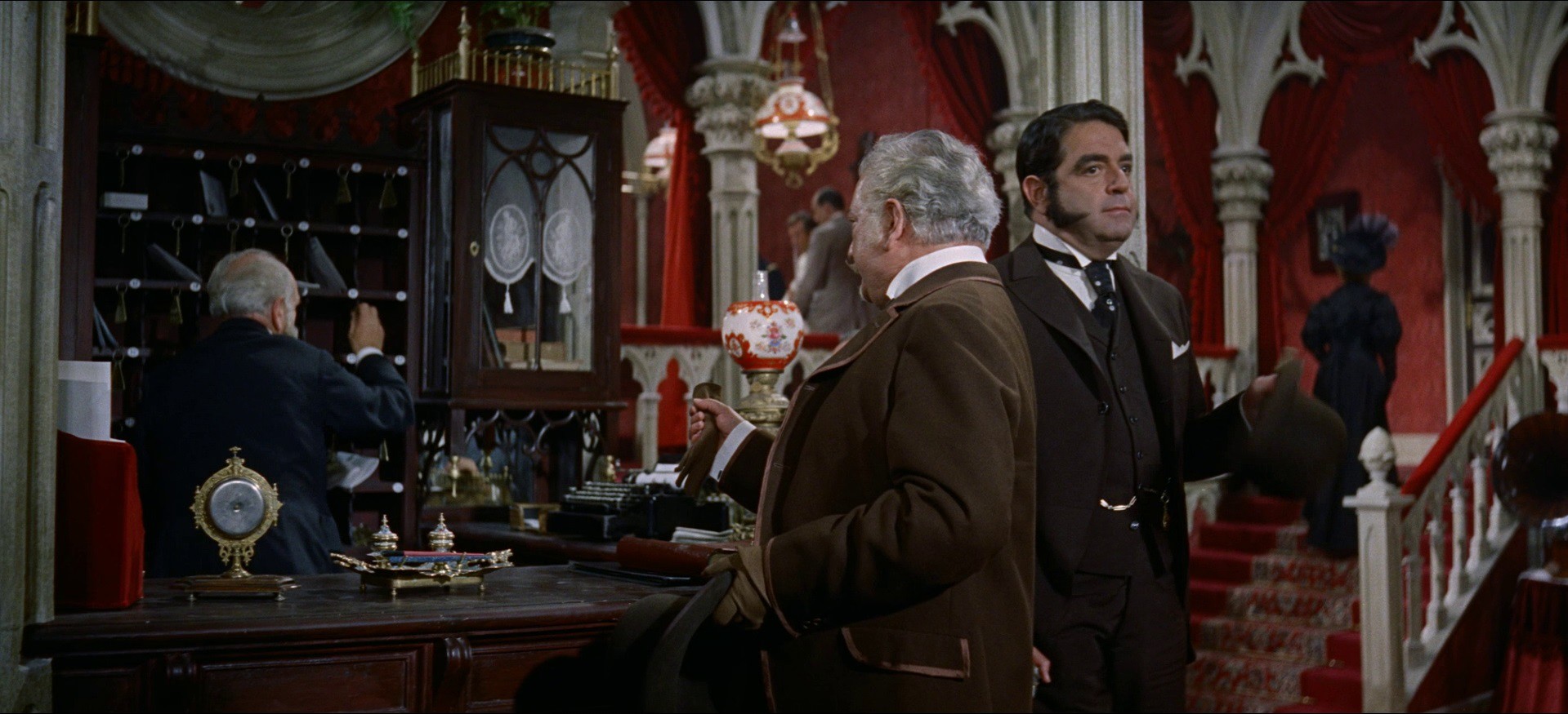 55 Days at Peking (1963) —  shot,  lighting