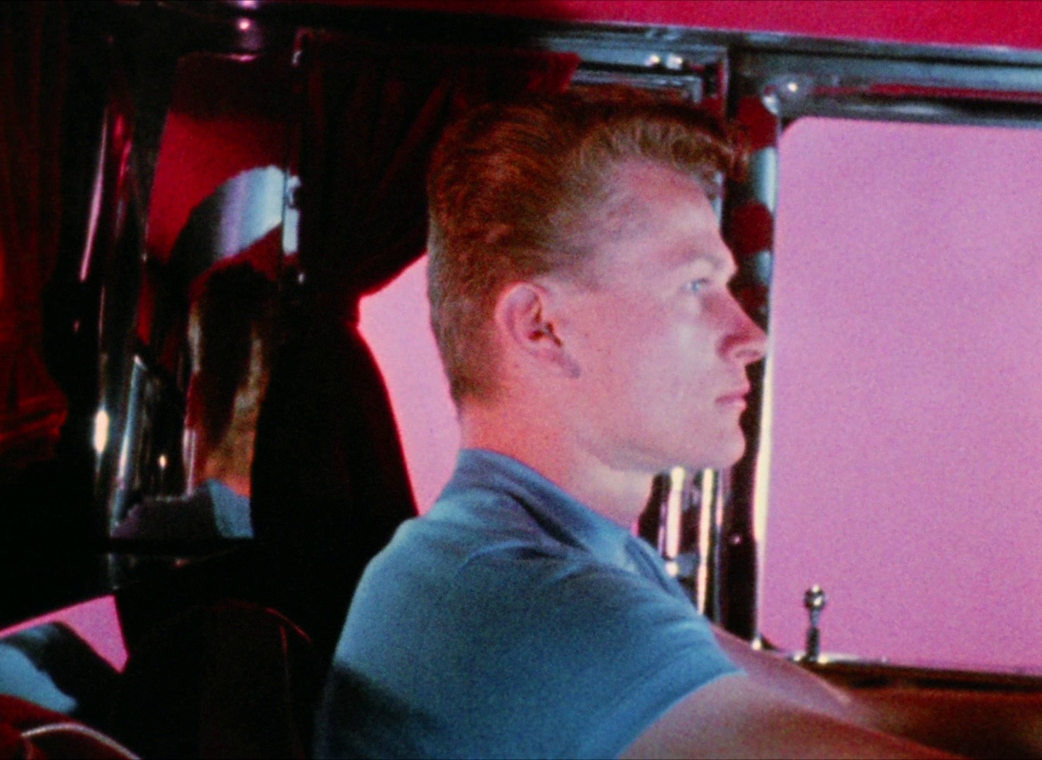 Kustom Kar Kommandos (1973) —  shot,  lighting