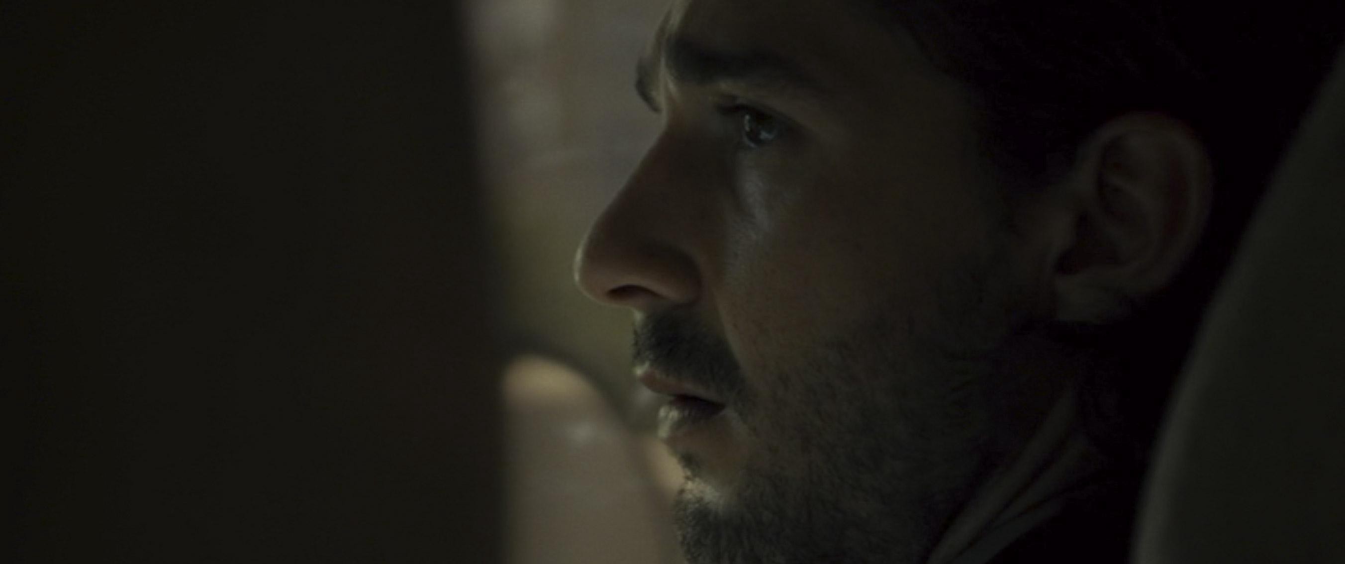 Charlie Countryman (2013) —  shot,  lighting