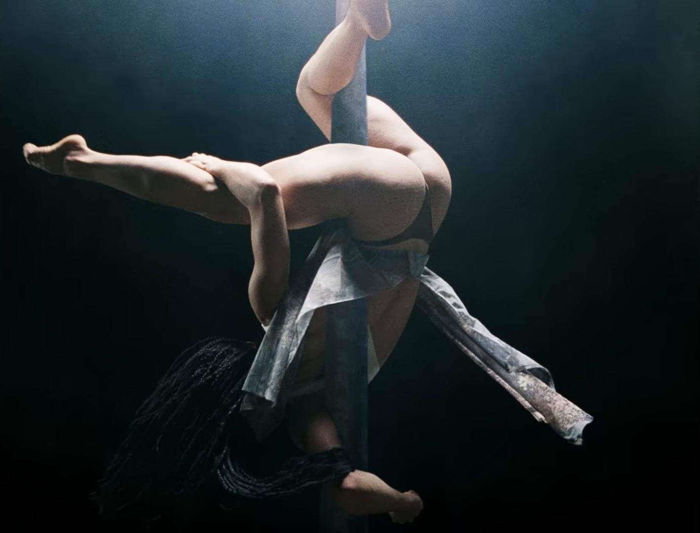 No Pole (2025) —  shot,  lighting