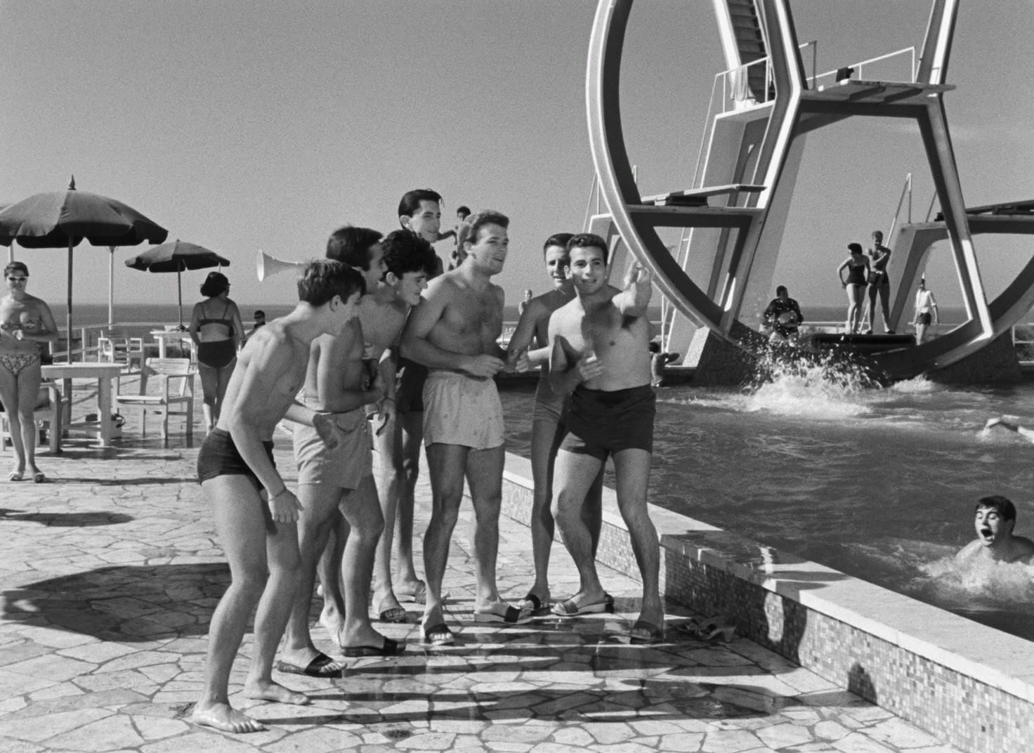 Belle ma povere (1957) —  shot,  lighting