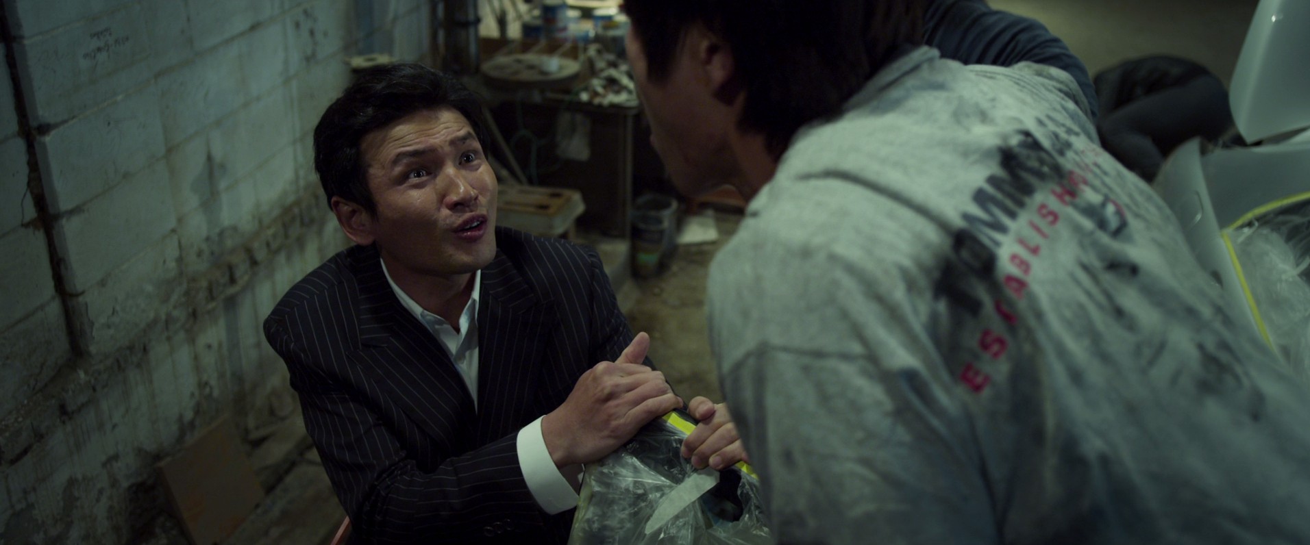 Veteran (2015) —  shot,  lighting