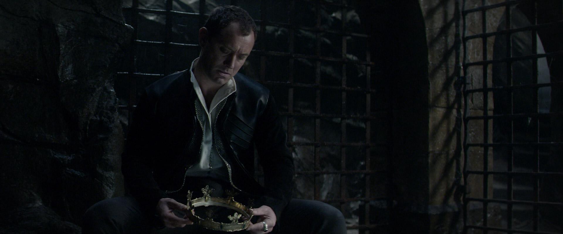 King Arthur: Legend of the Sword (2017) —  shot,  lighting