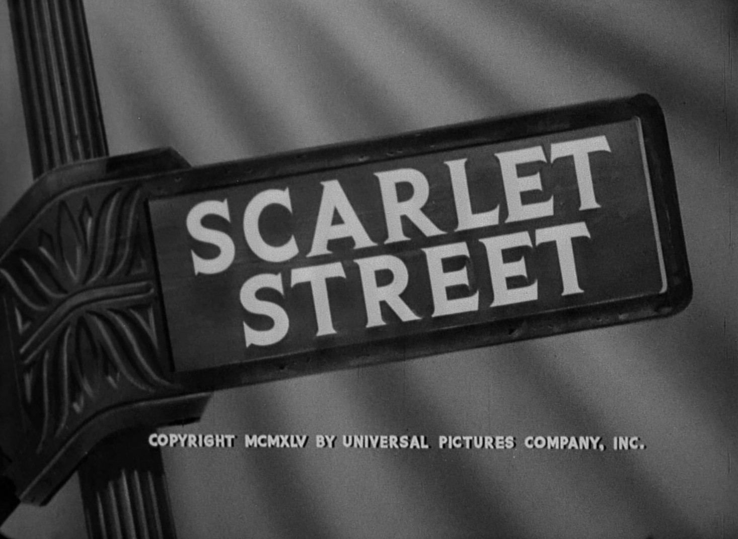 Scarlet Street (1945) —  shot,  lighting
