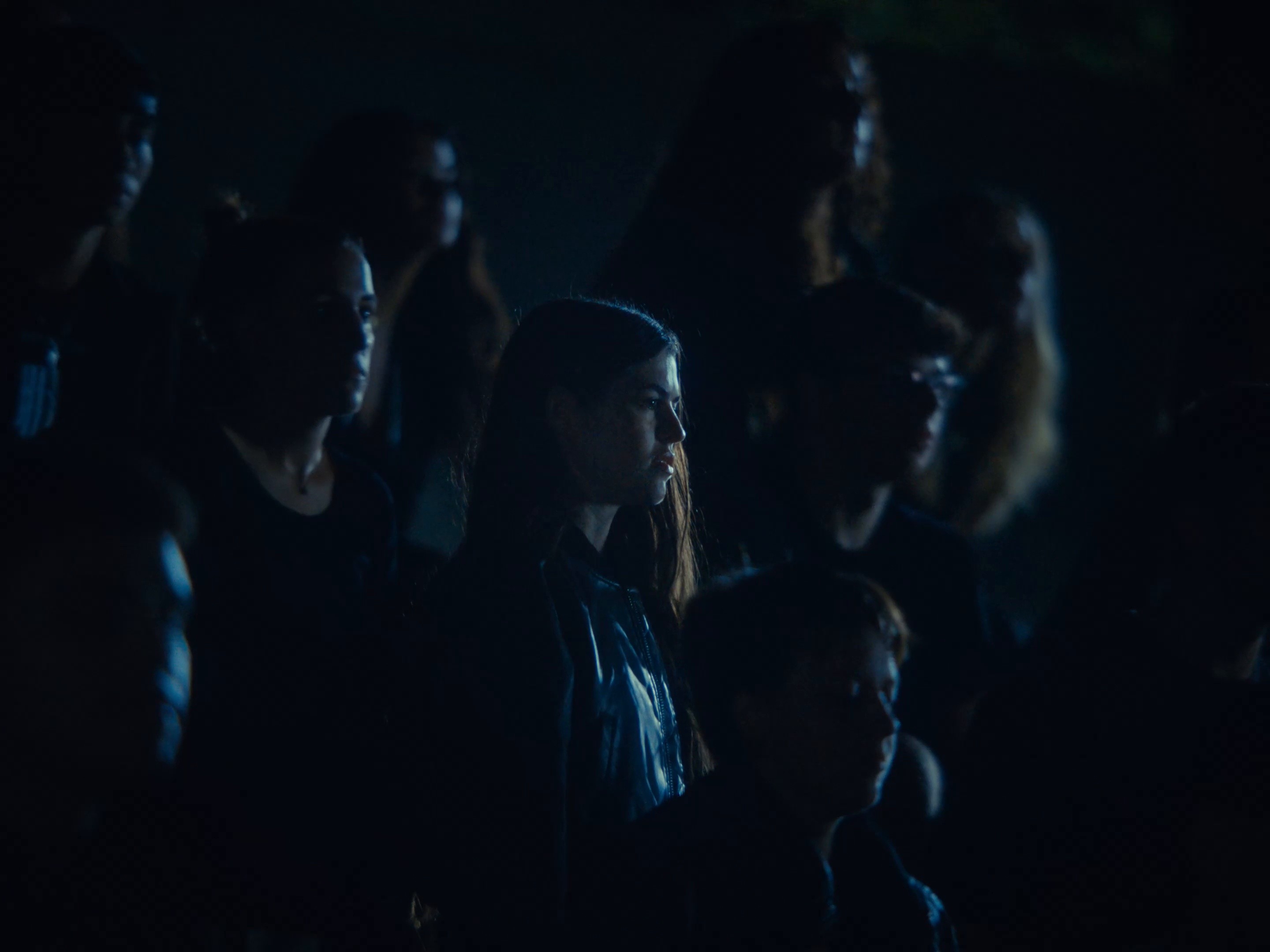 NO PIENSO LLAMAR (2023) —  shot,  lighting