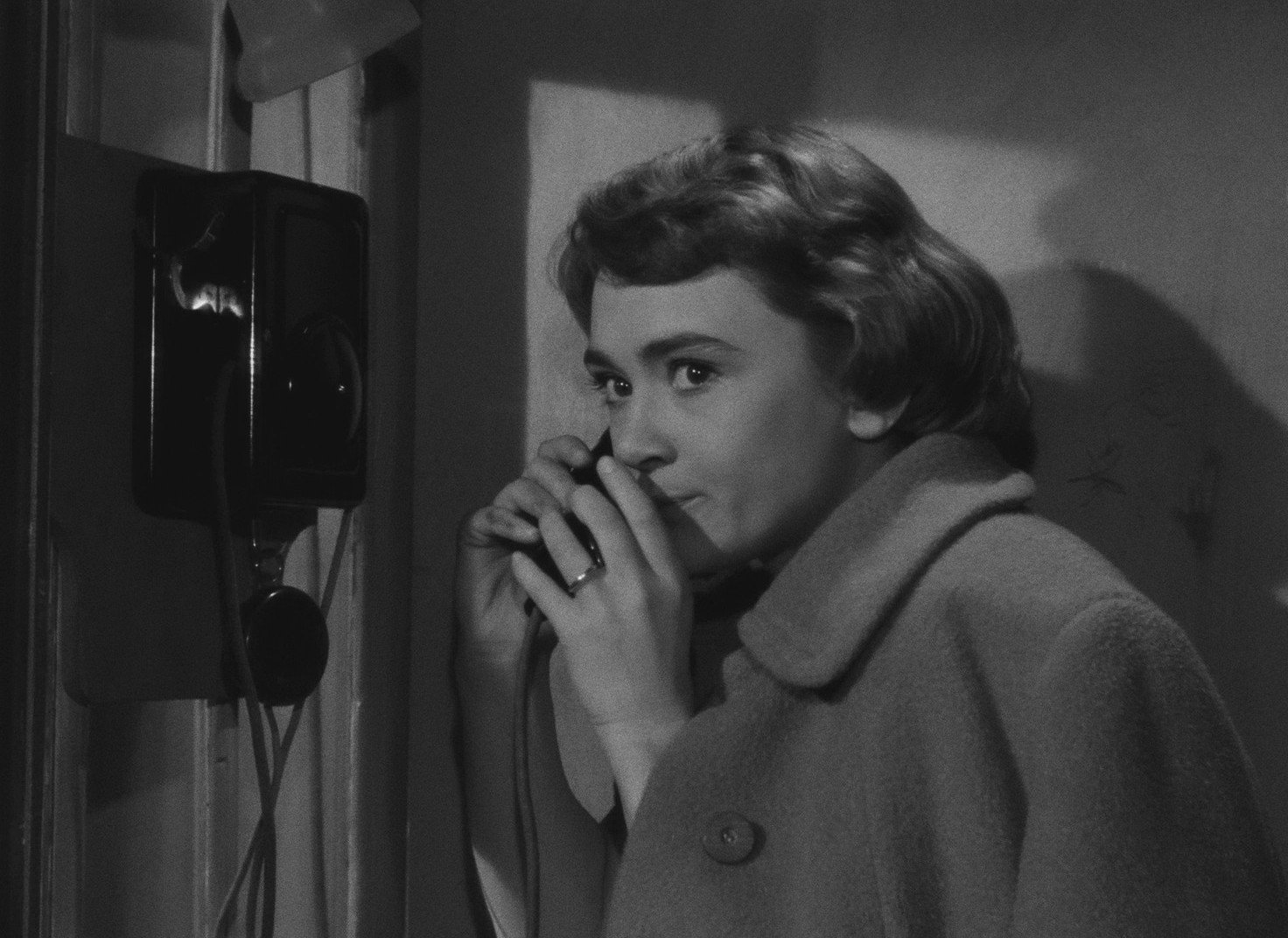 Deadlier Than the Male (1956) —  shot,  lighting