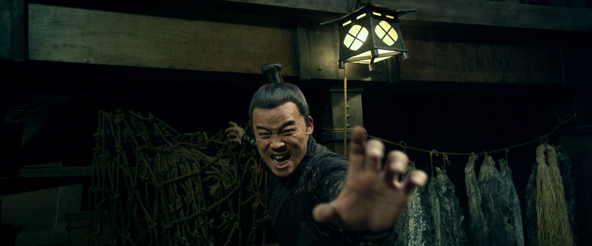 Bing feng: Yong heng zhi men (2018) —  shot,  lighting