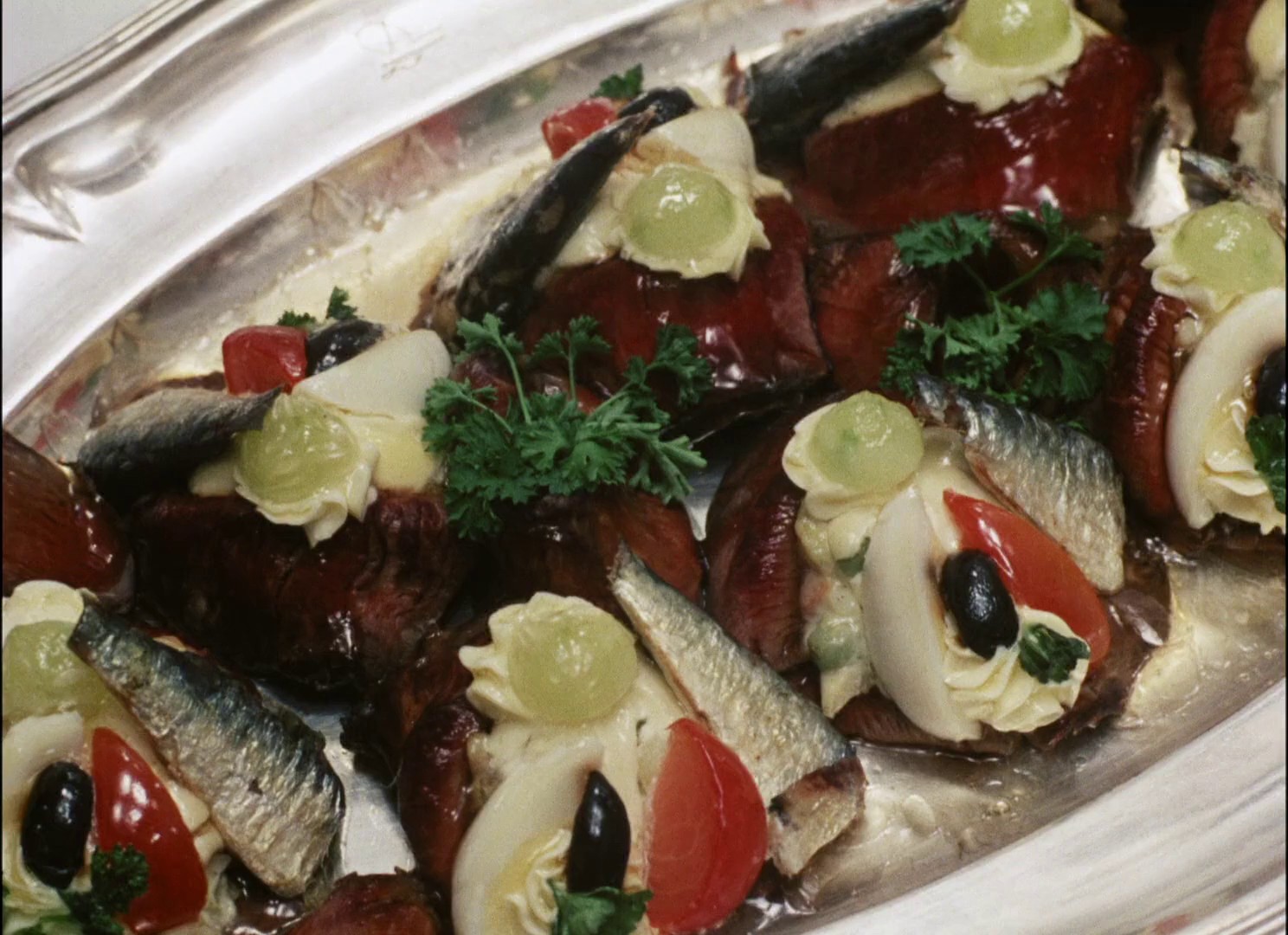 Daisies (1966) —  shot,  lighting