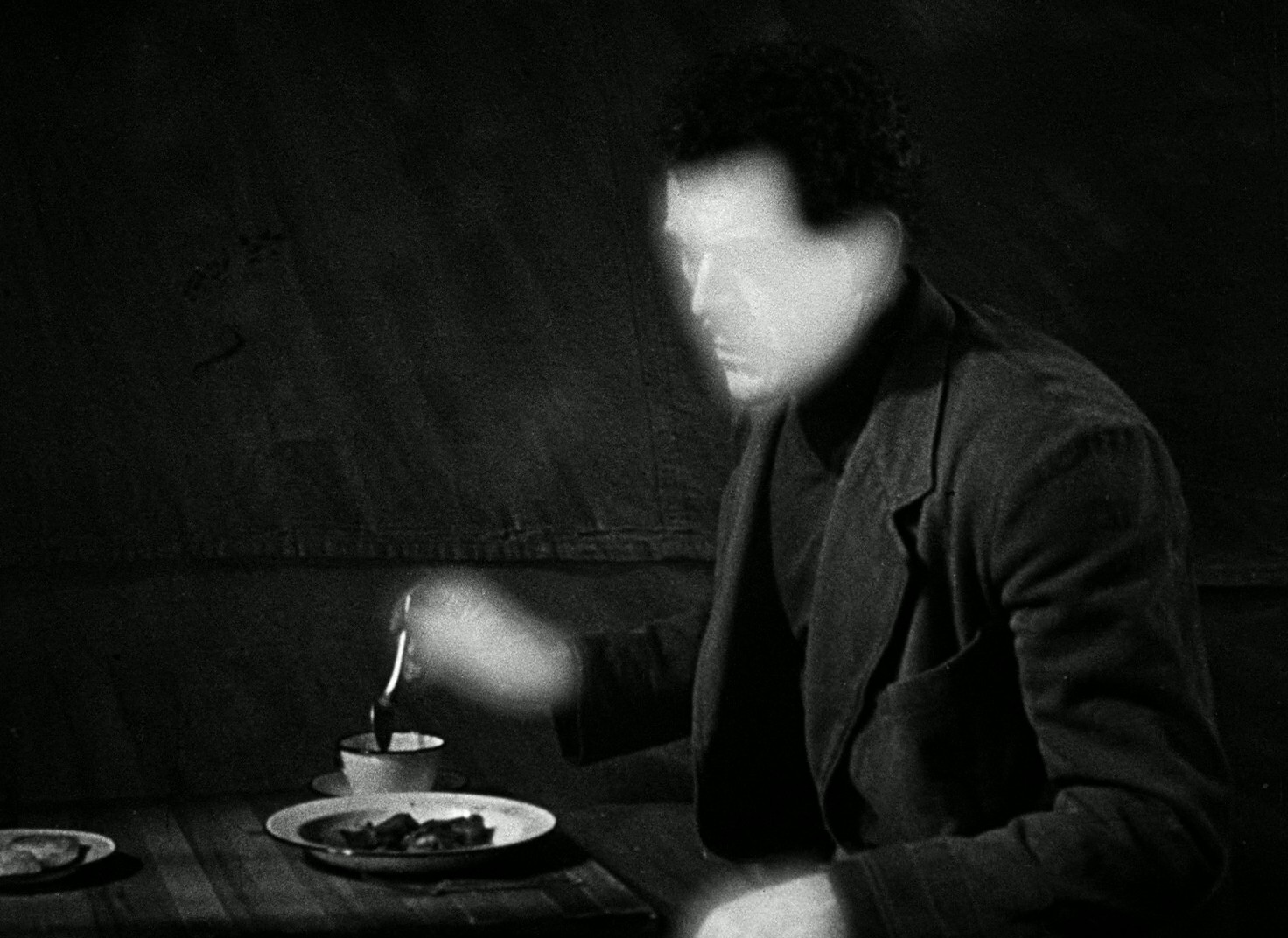 The Phantom Creeps (1939) —  shot,  lighting