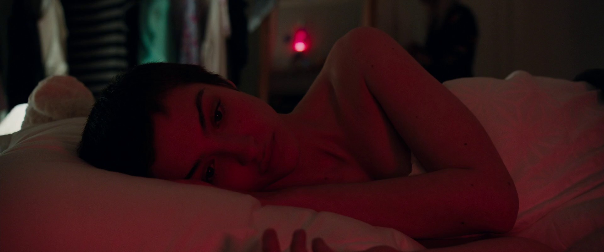 Anna (2019) —  shot,  lighting