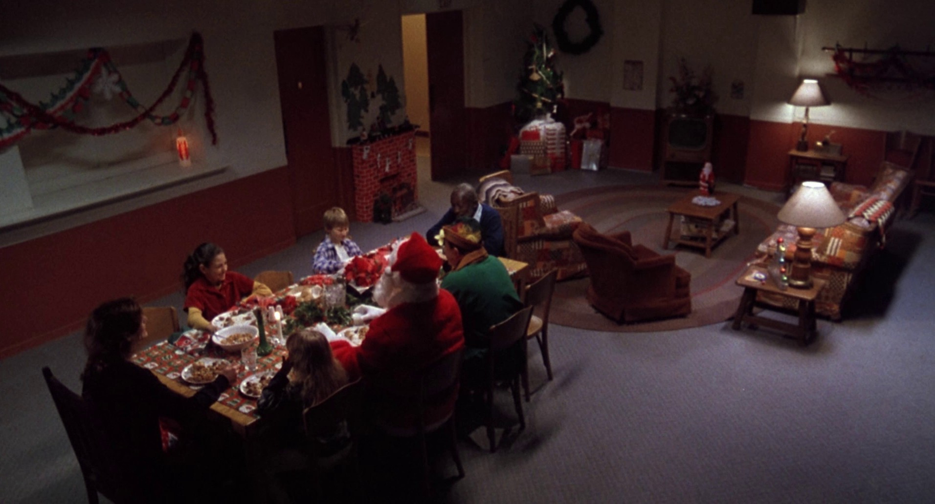 Santa with Muscles (1996) —  shot,  lighting